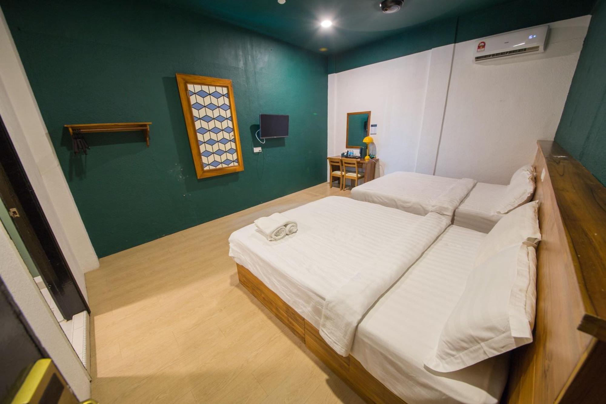 Room V Jalan Sultanah Near Bus Stop Batu Pahat Zewnętrze zdjęcie